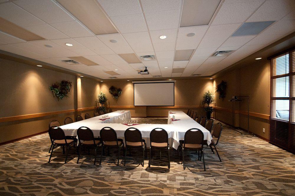 Canad Inns Destination Centre Windsor Park Winnipeg Buitenkant foto